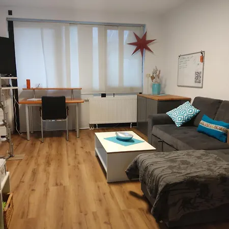 Mini-haus Mit Charme Zwischen Muenchen Und Chiemsee Appartement *