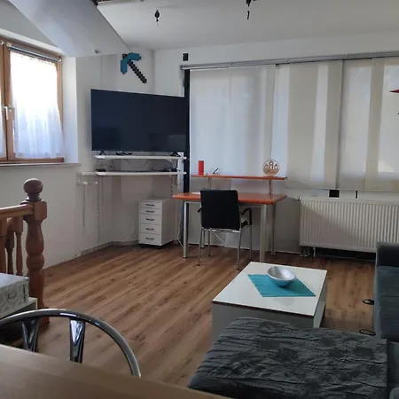 Mini-haus Mit Charme Zwischen Muenchen Und Chiemsee *